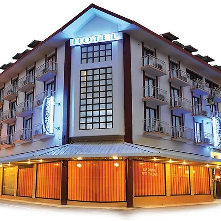 Central Hotel Cayenne Eksteriør billede