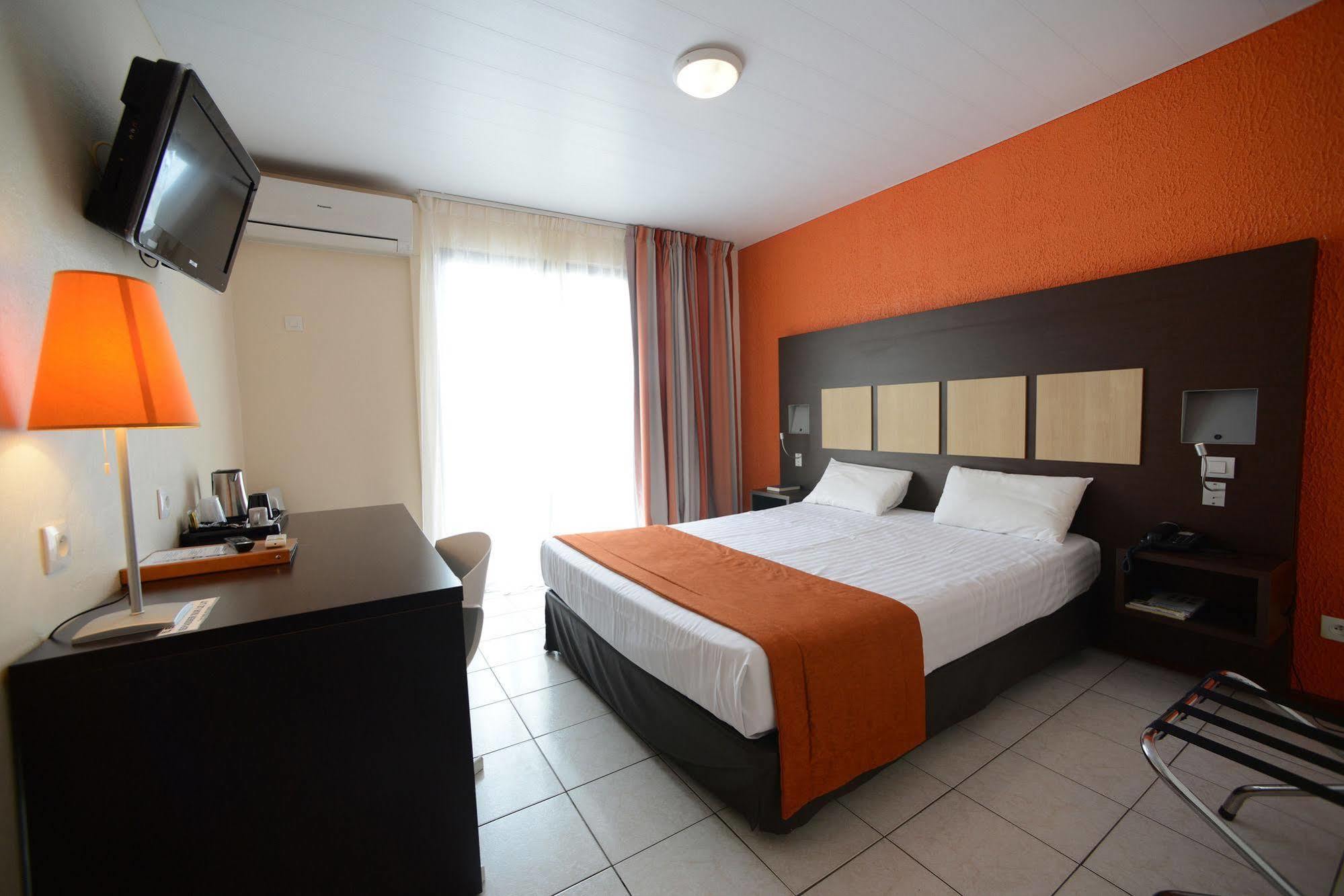Central Hotel Cayenne Eksteriør billede